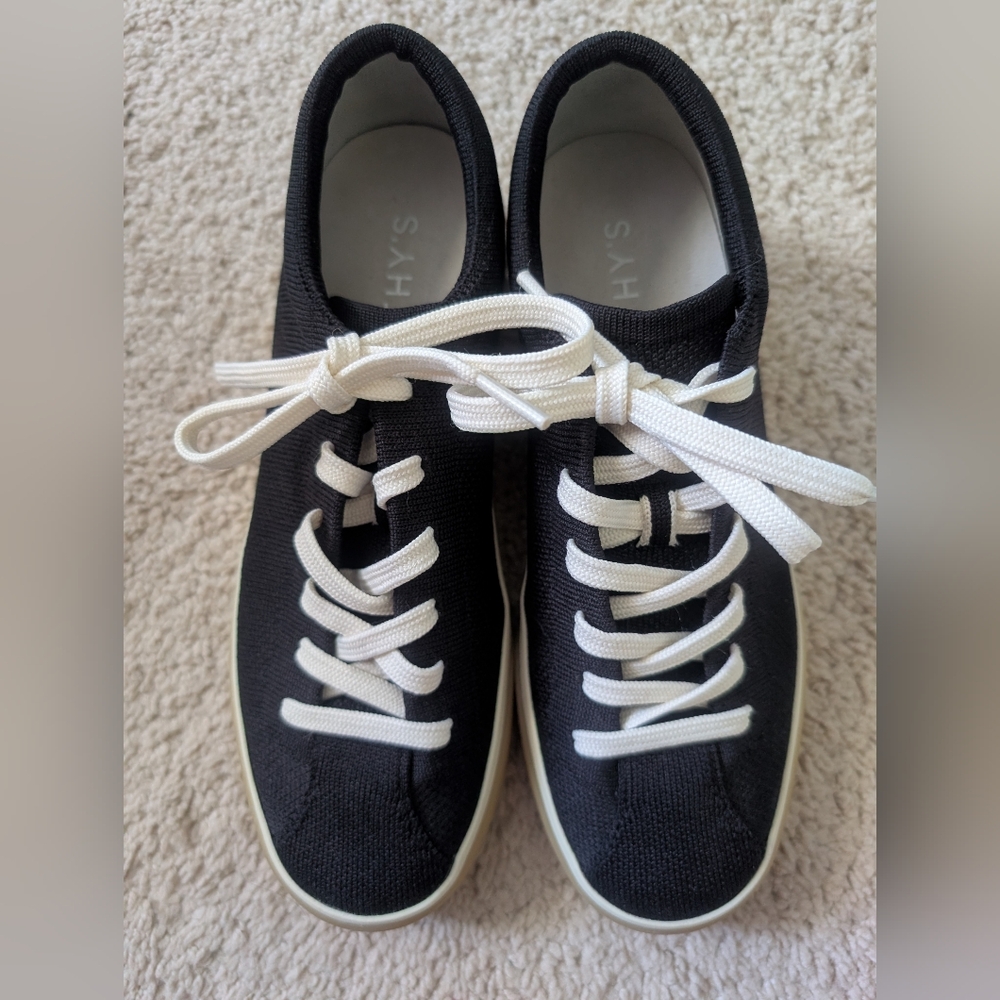 Rothys The Lace-Up Sneakers
